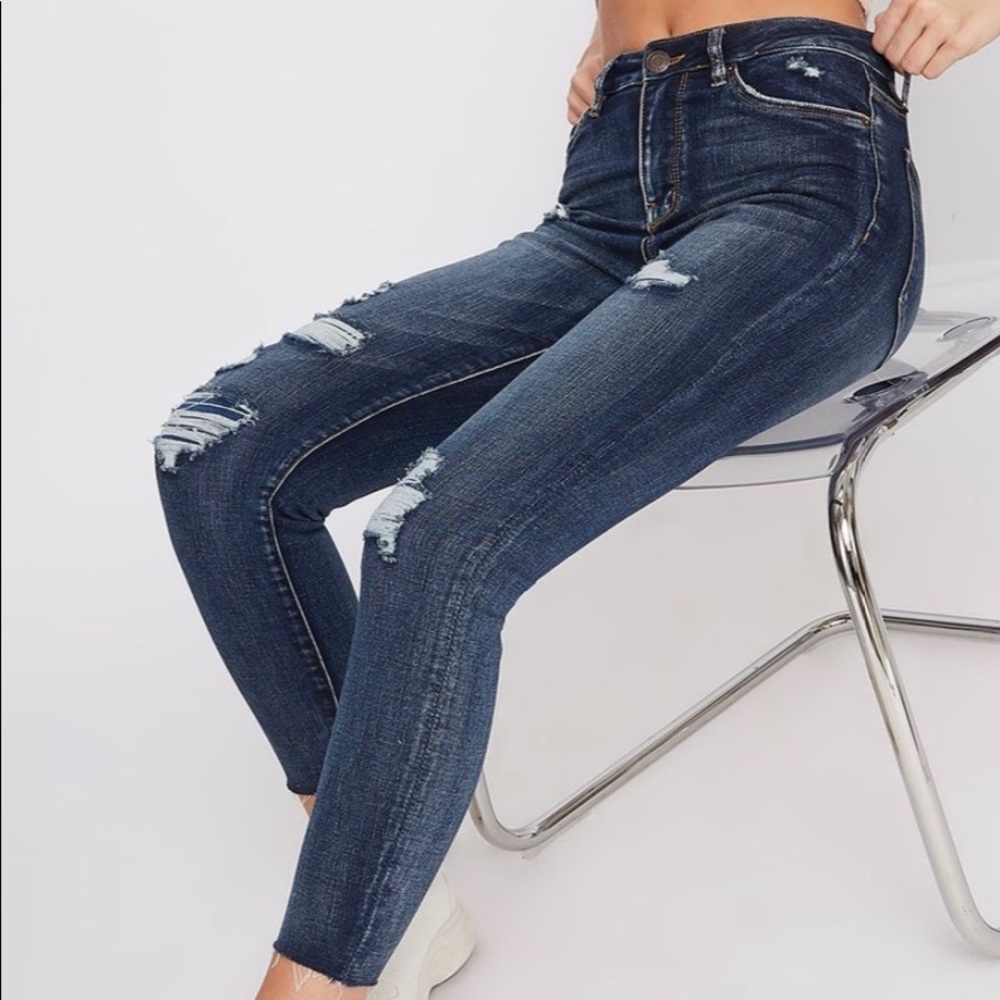 Refuge Slight Distressed Skinny Jeans
